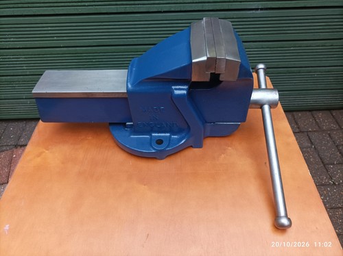 Record heavy duty bench - heavy,
