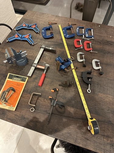 Bundle clamps and - bundle,